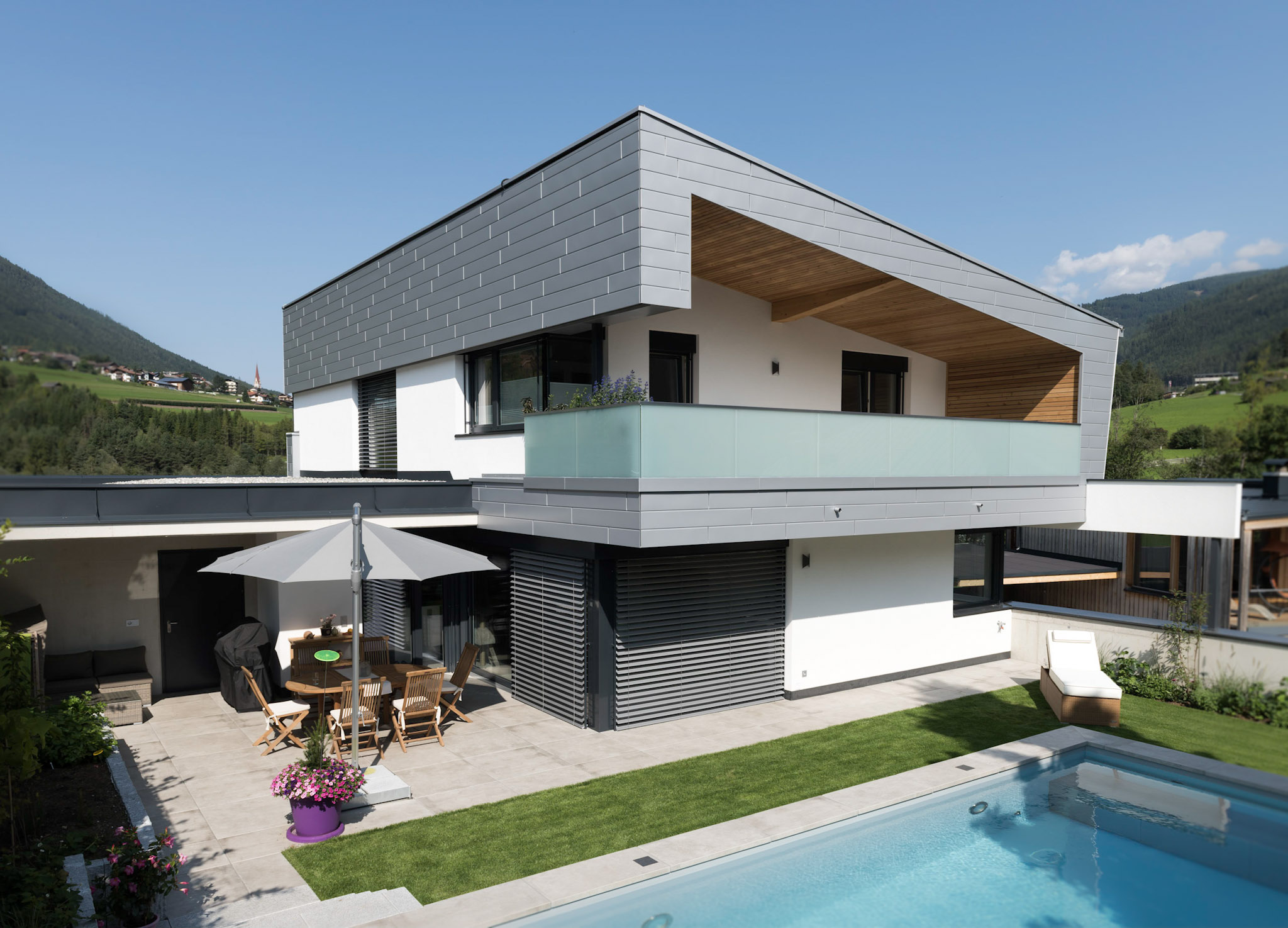 Architektur und Immobilienfotografie FOTOGRAFIE HArald Neuner foto.9ers.at. Hochwertige Immobilien-Fotografie, 360°-Touren und virtual Staging.